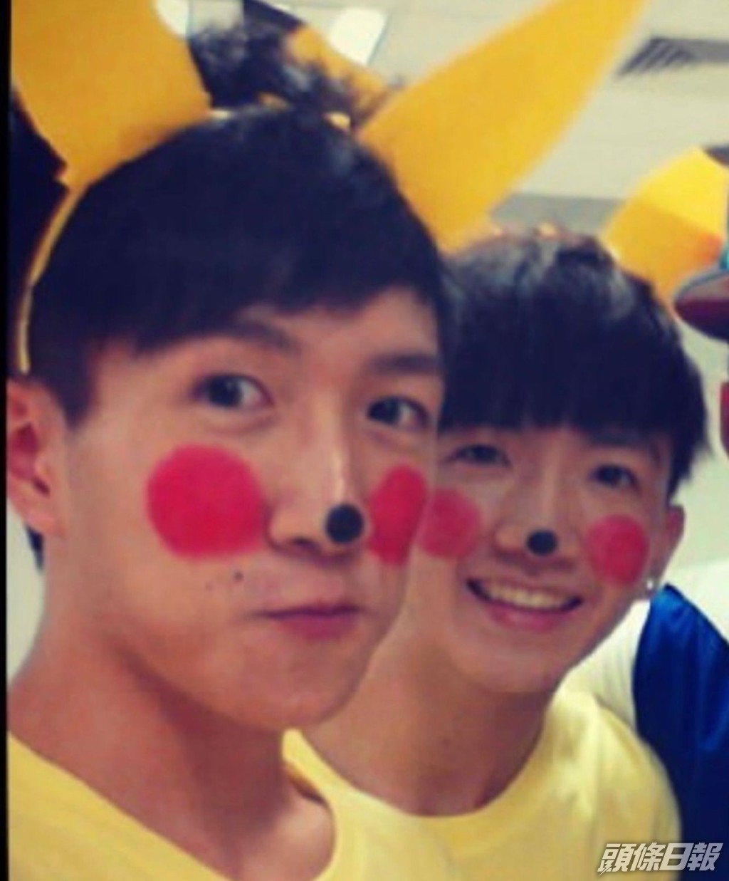 兩人不止情如兄弟，連樣貌也有點相似。